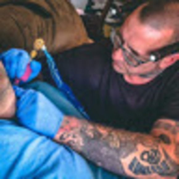 Meet your Posher, Mark - Picture 1 of 1